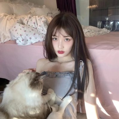 穿黄靴子的女孩